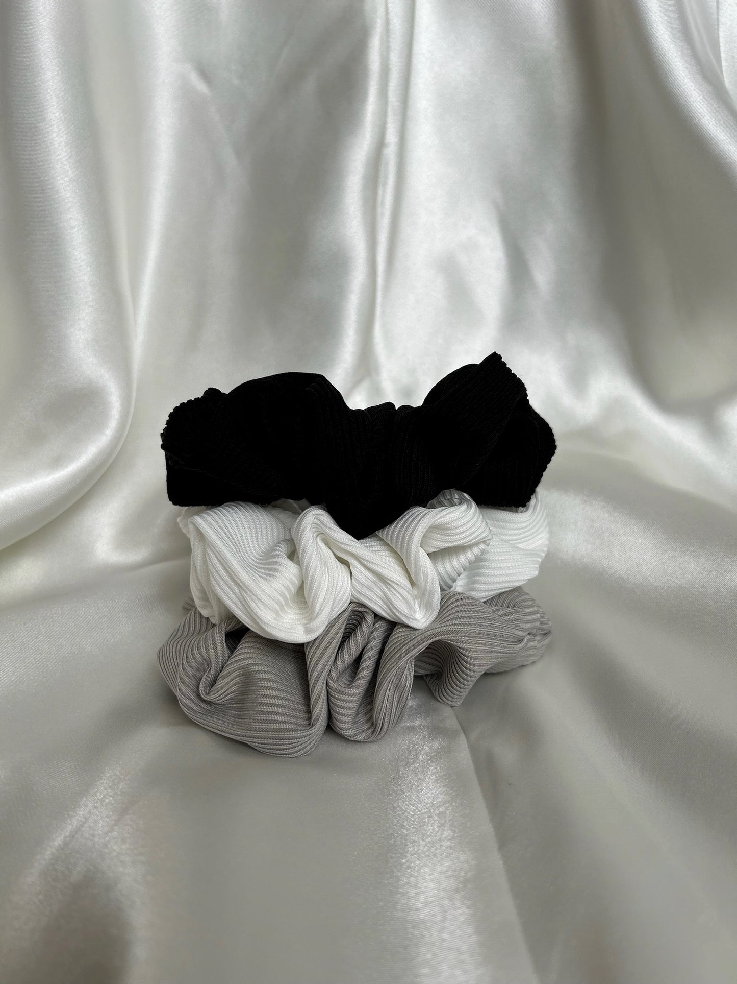 3 Pack Zipper Scrunchies